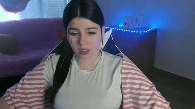 KisaModel Live XXX Chat