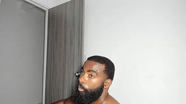 Freedom_24's Live XXX Chat