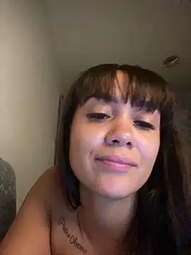 Chat +18 de carolsapequinha ao vivo