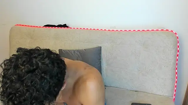 _Alex_Colton Adlı Modelin Canlı XXX Sohbeti