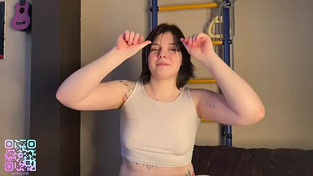 Вебкам-шоу LoveIyBarbie