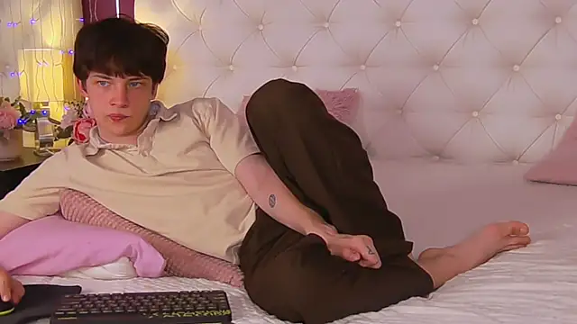 Show modela iwillfall na web-kameri