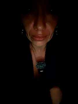 Chatroom XXX en direct de MARILYNMADELENAKOVANOVA