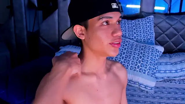 Sebax_Young Show Webcam