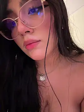 Your_Enyel's Live XXX Chat