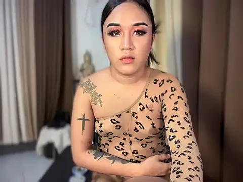 savanna_pleasure Webcam show