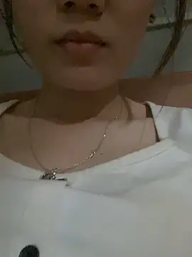 -Eidieea- Live XXX-Chat