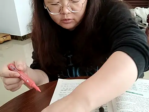 AngelwithEcup: απευθείας συνομιλία ΧΧΧ