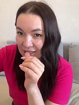 XXX chat uživo modela SexyLexyR