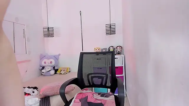 KimberlyJohnsoon's Webcam Show