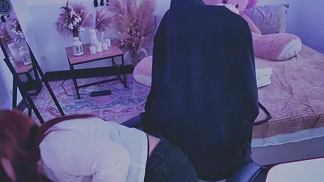 Chatroom XXX en direct de DiaAngell