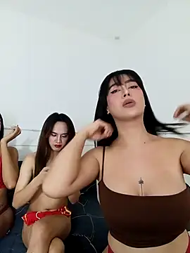 Онлайн чат XXX DominnantTransqueen