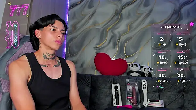 AmberAdams_ – Naživo XXX chat