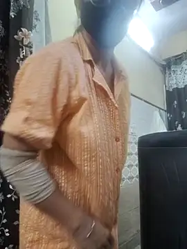 Czat XXX na żywo – Rising_Queen