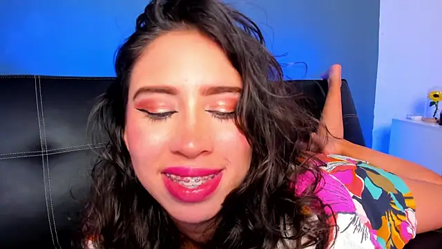 Živý XXX chat purplay_98