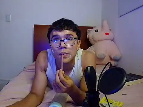 CreamKingg – Kamerová šou