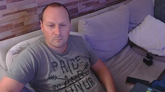 lustonfan Pertunjukan Webcam