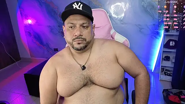 Chat +18 de jacoob_woods ao vivo