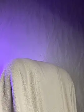 XXX chat uživo modela KellyMoors