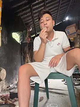 Naughty___asian 在線直播表演