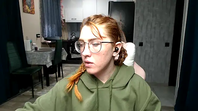 Czat XXX na żywo – Reginasmilee