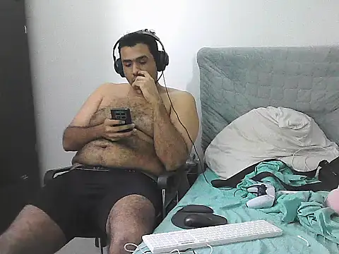 โชว์เว็บแคมของ IronSideBear