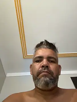 Chat +18 de adgato ao vivo