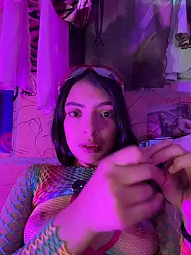 Skye_Moore 现场XXX聊天