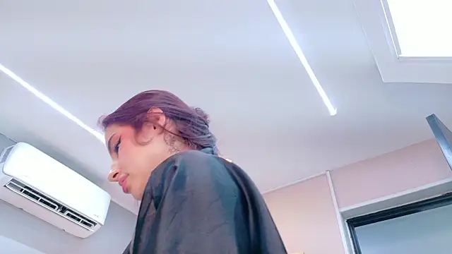 Ashley_Evans22 élő XXX-chatje