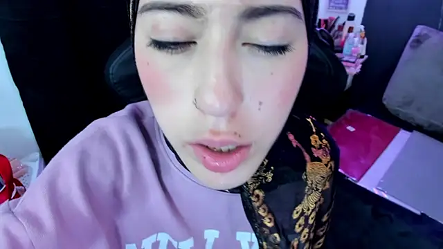 XXX chat uživo modela chaymae_nah_