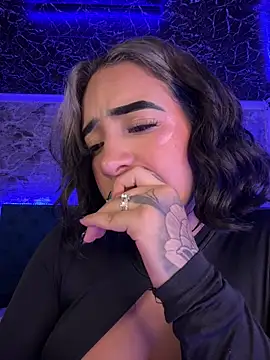 Scarlett-LS' Live XXX Chat