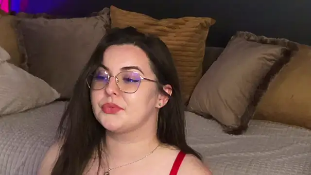 Chat XXX en directo de Mia_Swano