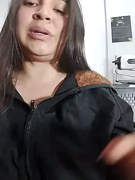 Živý XXX chat LilasBoobs