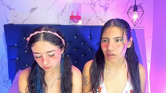 Chatroom XXX en direct de Dakotaa_Johnson