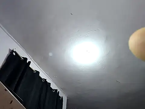 bigcockwhite777's Webcam Show