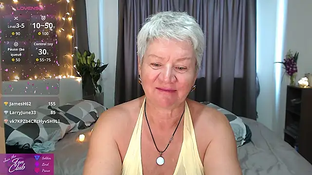 roxana_brooks élő XXX-chatje