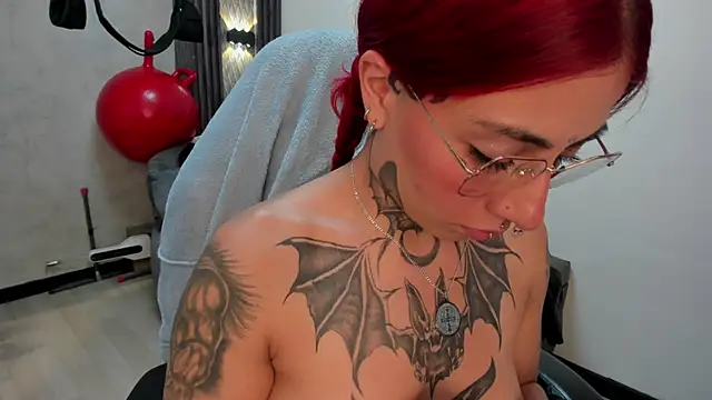 Živý XXX chat selene_red_