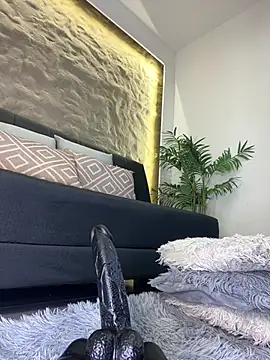 Isa__Blanc – Live XXX-chat