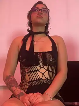 LilithMonette: απευθείας συνομιλί α ΧΧΧ