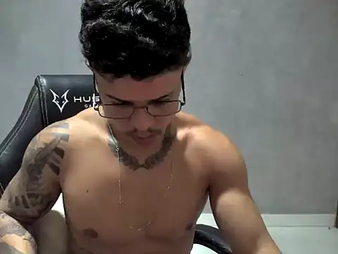 Show de Gust027 na webcam