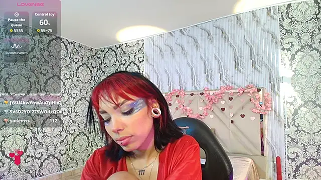 Issa_tay1's Live XXX Chat