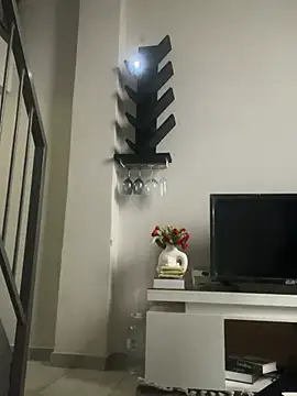 Bustygoddess32のライブXXXチャット