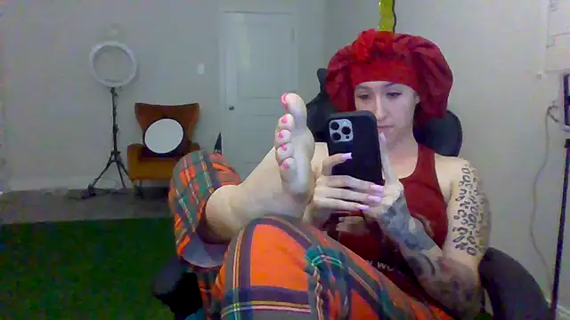 ParkerGYATT: διαδικτυακό σόου στην κάμερα