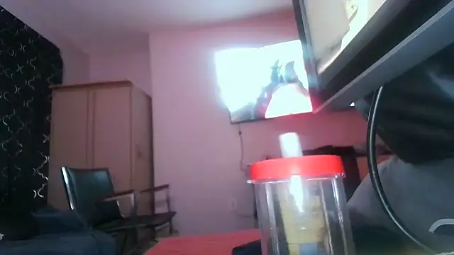 JRNBLU44's Webcam Show