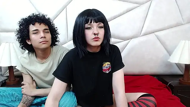 Nyx_and_Arian's Live XXX Chat