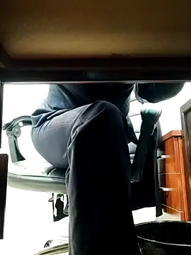 WHUANUOZANYTO's Webcam Show