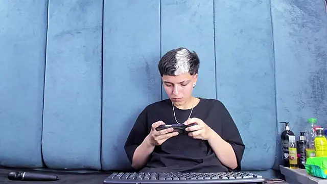 Megan_Thompson_ লাইভ XXX চ্যাট