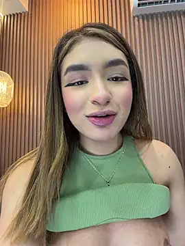 jenn_fit: διαδικτυακό σόου στην κάμερα