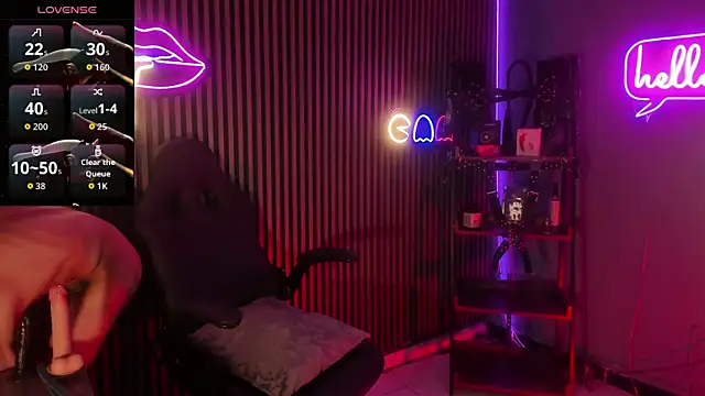 Maximoking26 Show Webcam