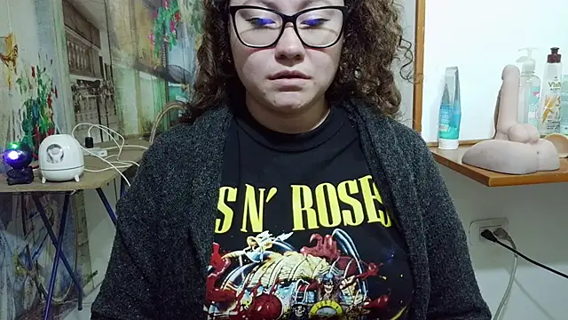 curly_greeneyed Live XXX-chat